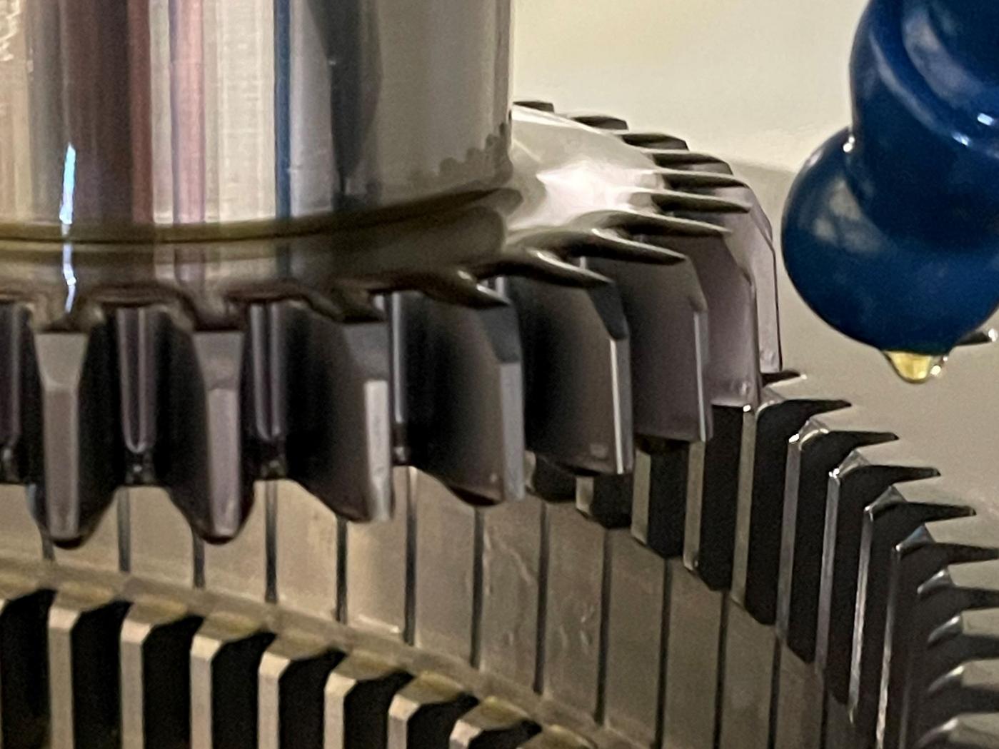 Innenverzahnung in der CNC-Maschine
